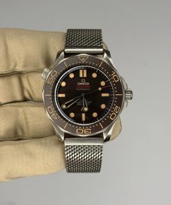 Alternative view of Omega Seamaster Diver 300 M 007 James Bond 007 NTTD No Time To Die Titanium Box Papers
