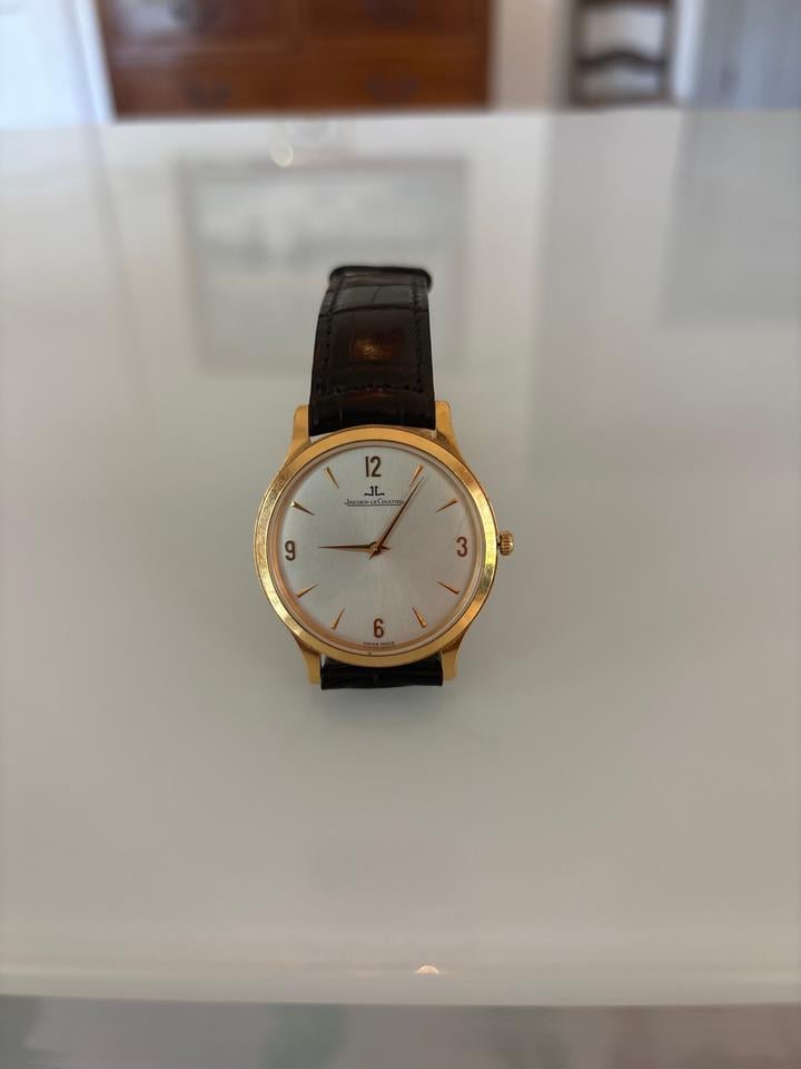 Jaeger-LeCoultre Master Ultra Thin Original band. Runs perfectly