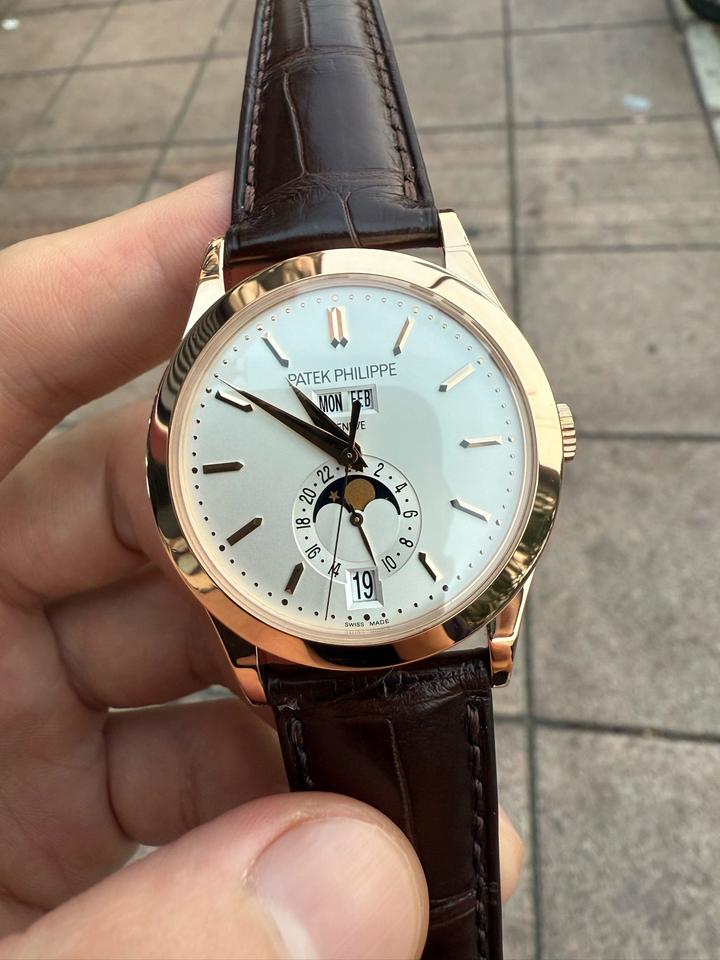 Patek Philippe Annual Calendar 5396R-011 - Image 3