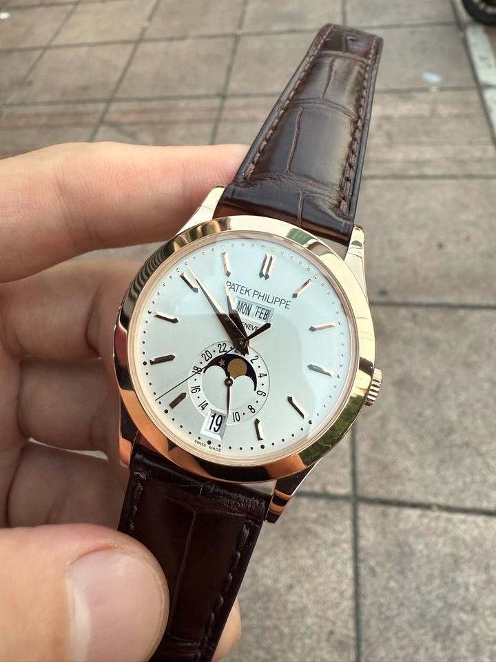 Patek Philippe Annual Calendar 5396R-011 - Image 4