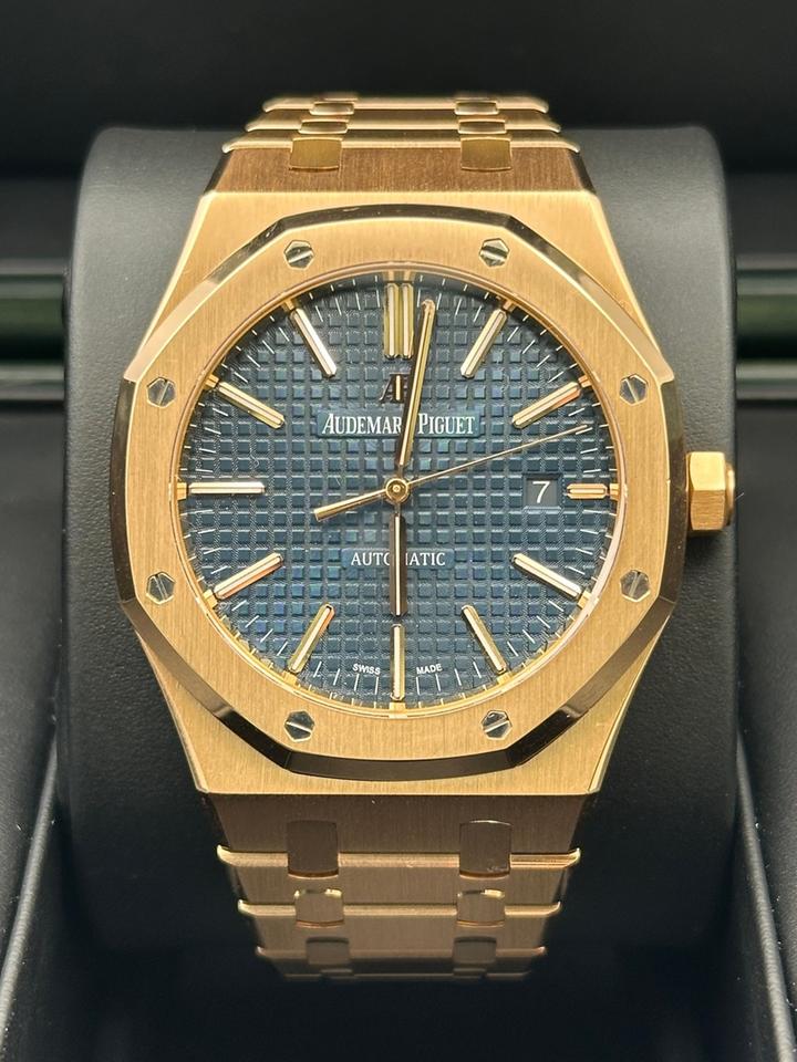 Audemars Piguet Royal Oak Selfwinding Blue Dial Rose Gold - Image 2
