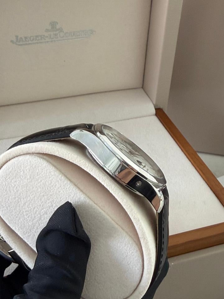 Jaeger-LeCoultre Master Calendar Full Set Lightly Polished to Like New Condition - Image 5