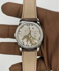 Alternative view of Patek Philippe Calatrava 2026 Calatrava 38mm Platinum 6196P-001