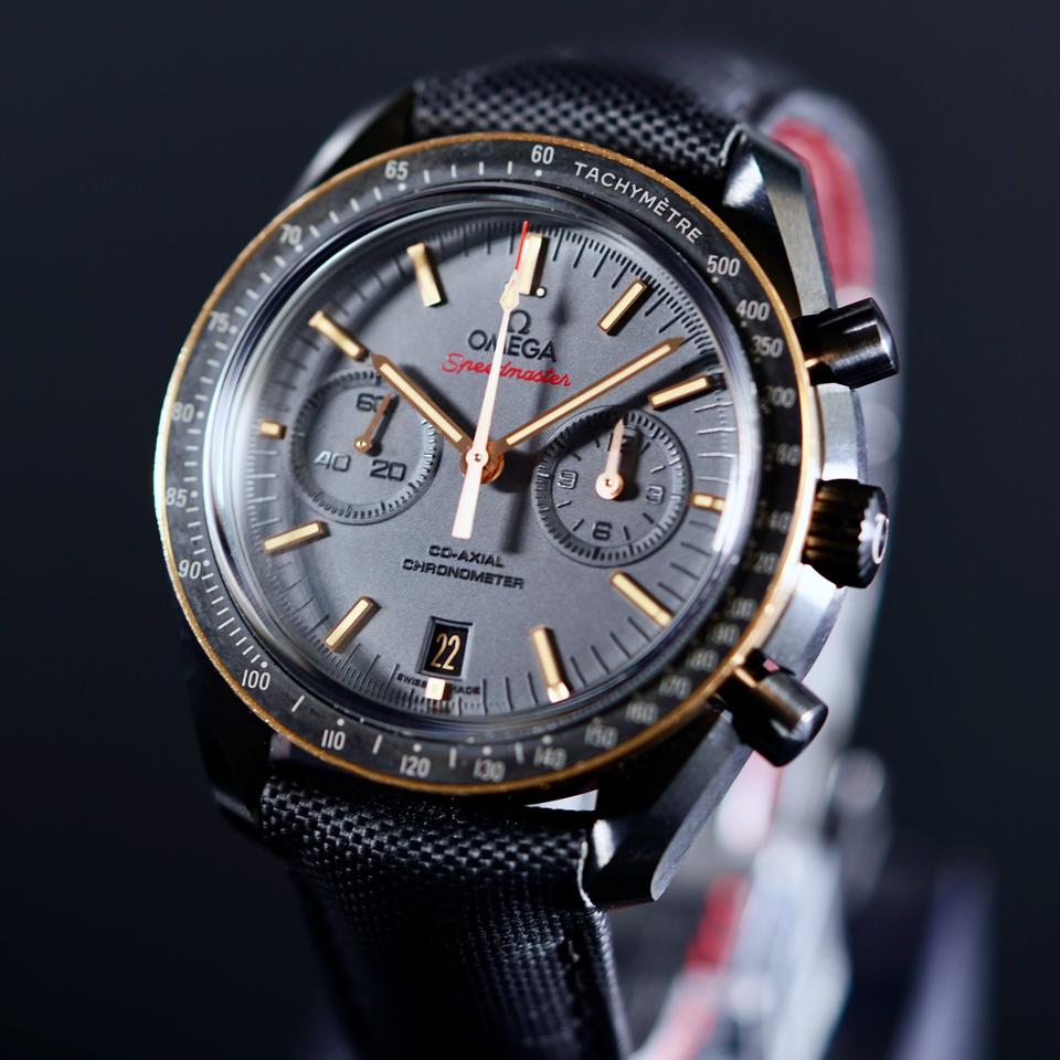 Omega Speedmaster Moonwatch Dark Side Of The Moon Sedna Black | Full Set | Excellent Condition