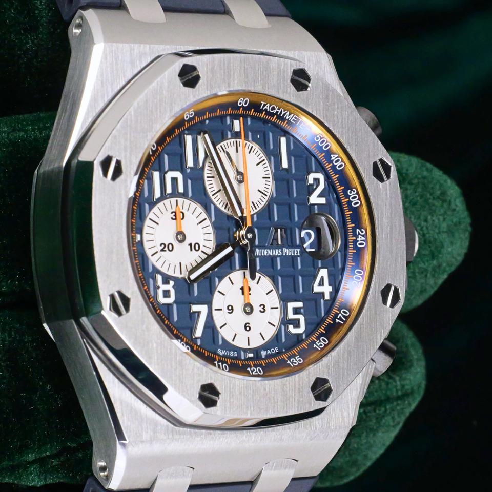 Audemars Piguet Royal Oak Offshore MINT FULL SET Royal Oak Offshore Chronograph “Navy” Blue Orange Accents Steel 42mm 26470ST - Image 4