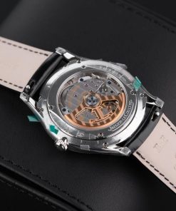 Alternative view of Jaeger-LeCoultre Master Ultra Thin NEW 2026 Master Ultra Thin Date Blue Dial Q1238480