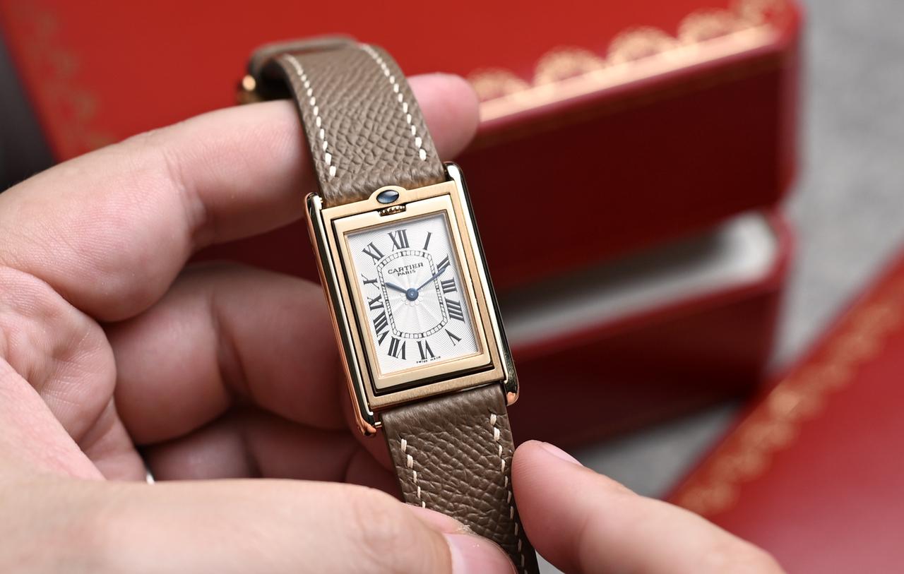 Cartier Tank Basculante CPCP 2499C 18k YG Stunning Vintage Cartier