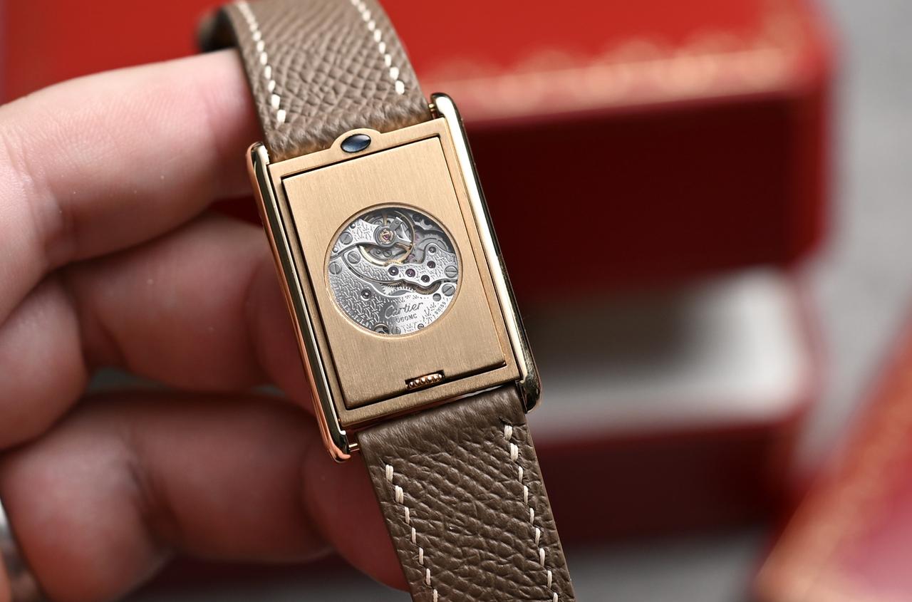 Cartier Tank Basculante CPCP 2499C 18k YG Stunning Vintage Cartier - Image 2