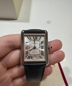 Alternative view of Cartier Tank Must Xl