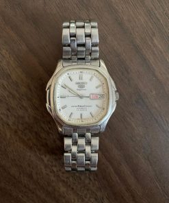 Alternative view of Seiko 5 Superior Dial Whirlpool