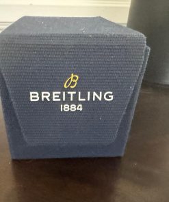 Alternative view of Breitling Superocean Automatic 44 Breitling Superocean Automatic 44