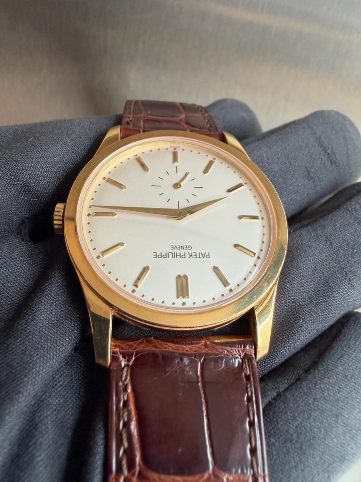 Patek Philippe Calatrava 5196J