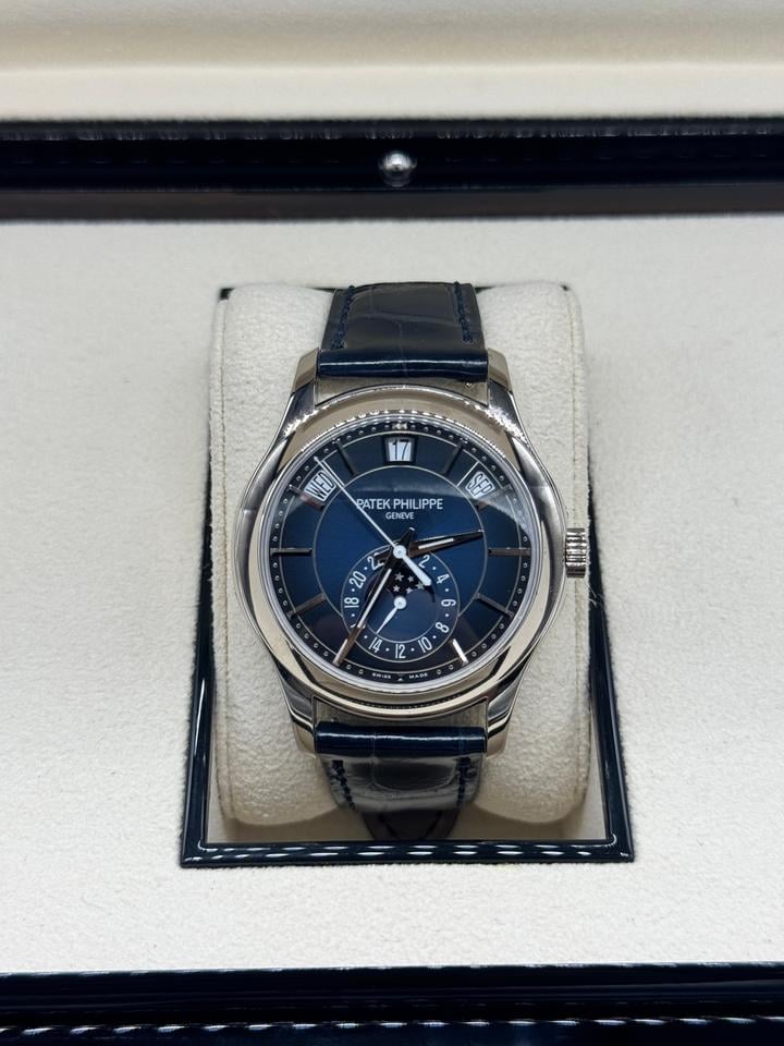 Patek Philippe Annual Calendar 2022 Moon Phases Mint Condition - Image 2