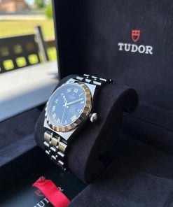 Tudor Royal