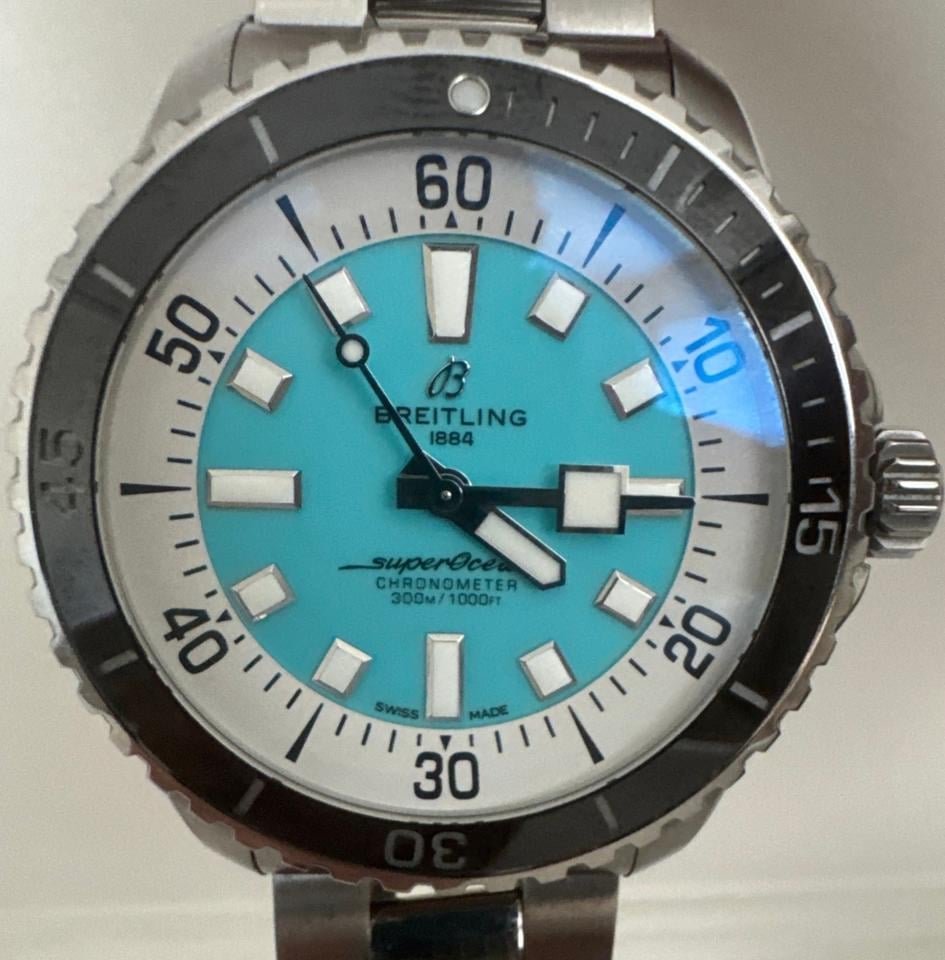 Breitling Superocean Automatic 44 Breitling Superocean Automatic 44